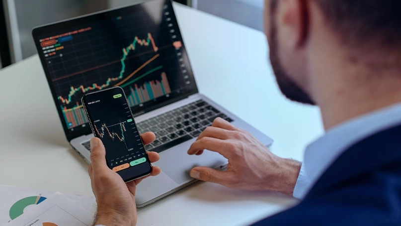 Dashboard di trading IA di Axtrovien